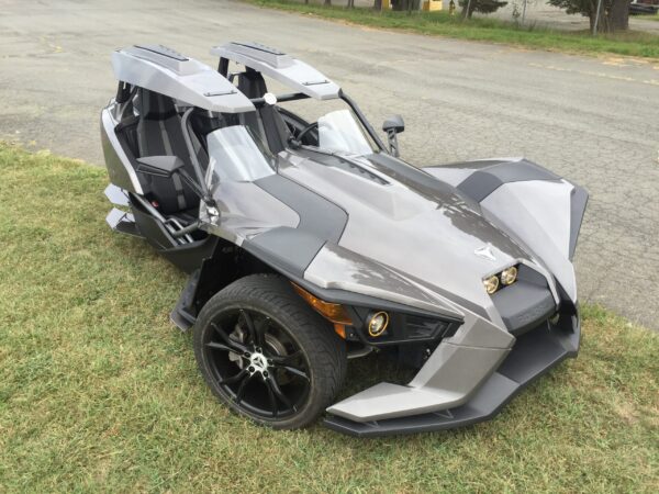 Polaris Slingshot-Vapor